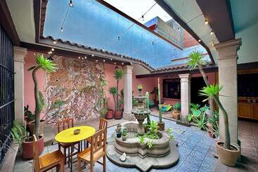 هاستل Hostal Central Oaxaca