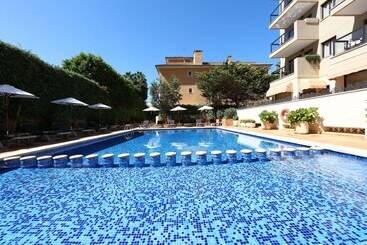 Apartamentos Jade   Adults Only +16