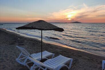 Eksen Otel Geyikli