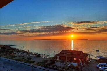 Eksen Otel Geyikli