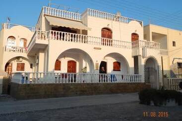 Evelina Beach Pension A Breath Away From The Black Beach Offer Plenty Of Accommodation Type To Suit