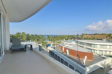 هتل Aira Boracay