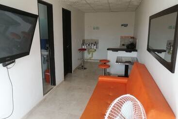 هتل El Balcón De La Villa
