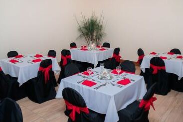 בית מלון כפרי Caribbean Inn