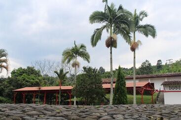 هتل Hacienda El Caney
