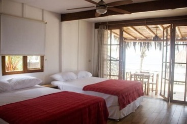 هتل Hoja De Palma Bungalows