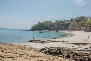 هتل La Isla