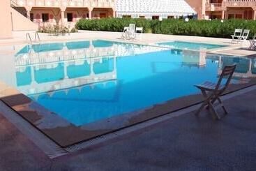 هتل Mandar Saghrou Tazakht