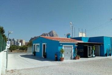 Otel Mediterráneo Camper Area