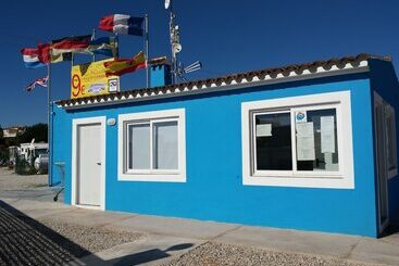Otel Mediterráneo Camper Area
