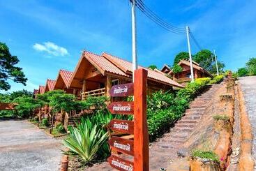 هتل Phusiatfha Resort