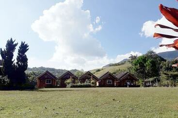 هتل Phusiatfha Resort