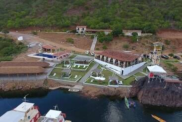 هتل Pousada Lampião Rio