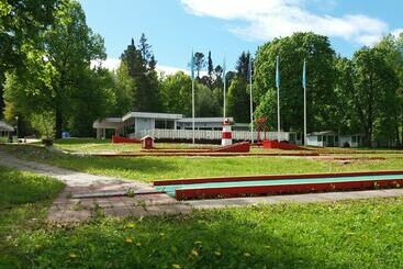 هتل Tampere Camping Härmälä