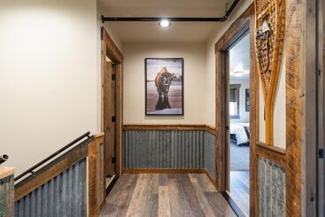 هتل The Adventure Inn Yellowstone