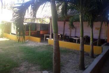 هتل Topville