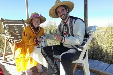 هتل Uros Munay Wasi Lodge