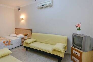 Nil Apart Otel