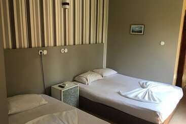 Otel Dolphine