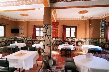 پانسیون Auberge Restaurant Tizgui