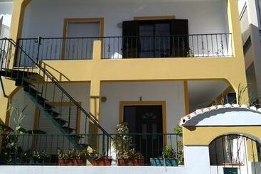 پانسیون Brisa Sul Guest House