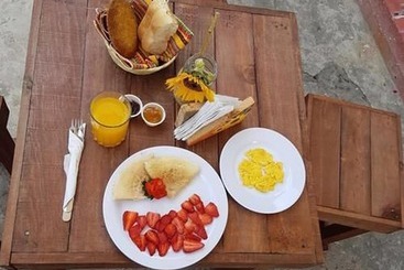 پانسیون Hostal Girasol