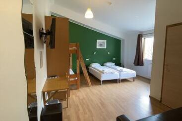 پانسیون Hörgsland Guesthouse