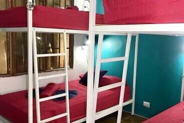 پانسیون Nomadas Paradise House