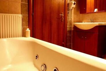 پانسیون Paliokastro Guesthouse