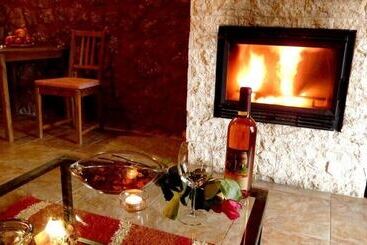 پانسیون Paliokastro Guesthouse