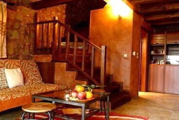 پانسیون Paliokastro Guesthouse
