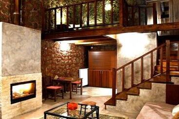 پانسیون Paliokastro Guesthouse