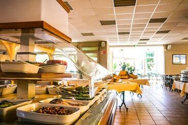 استراحتگاه Village Vacances Passion La Grande Bastide