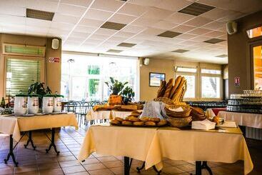 استراحتگاه Village Vacances Passion La Grande Bastide