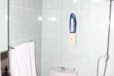 Urla Tarihi Han Otel