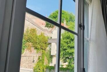 Villa Castel Chambres D Hôtes B&b