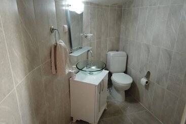 Yol Glamping Hotel Retreat Center