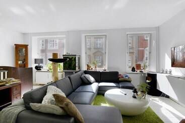 Aalborg Bed And Breakfast