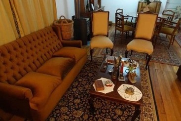 تختخواب و صبحانه Hostal Vida 2000