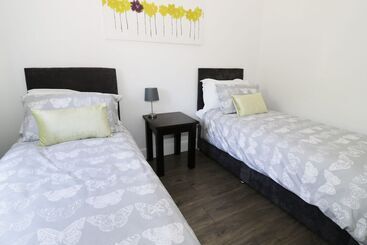 Buttercup Cottage