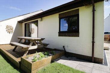 Buttercup Cottage