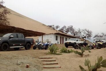 Camping & Hospedaje Sol Y Dunas Ica Hostel
