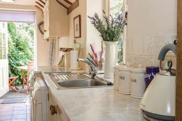 Garden Cottage
