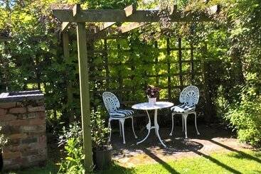 Highgrove Barns