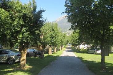 هتل Camping La Tour