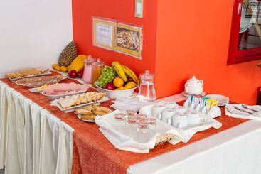 בית מלון כפרי Chaska Suites