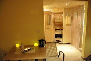 ホテル Haus Astoria