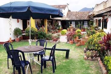 هتل Hospederia Colonial De La Villa