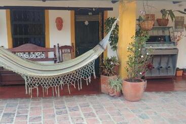 هتل Hospederia Colonial De La Villa