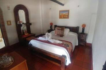 هتل Hospederia Colonial De La Villa
